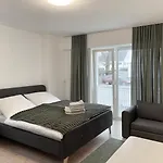 Apart Otel Board - Haus