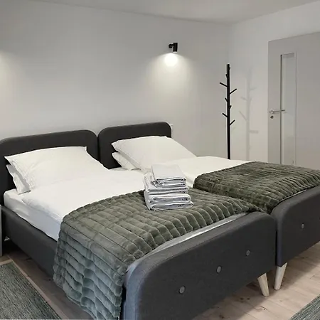 شقة فندقية Board - Haus 3*