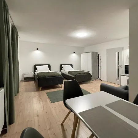 Board - Haus Apart Otel Regensburg